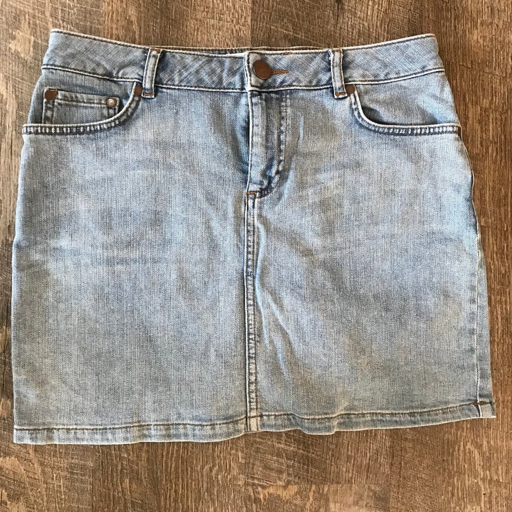 Denim mini skirt